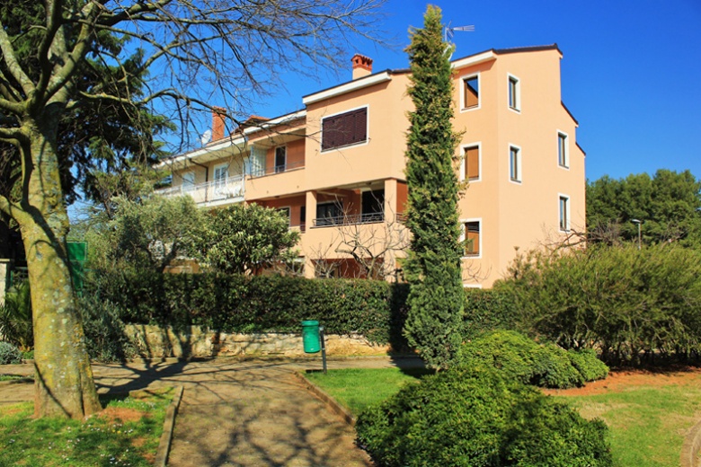 Апартаменты Irena