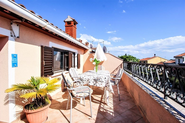 Апартаменты Adeni