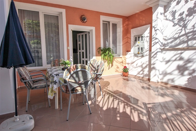 Апартаменты Adeni