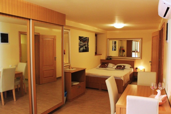 Апартаменты Golden Goose - App Lana A2+1