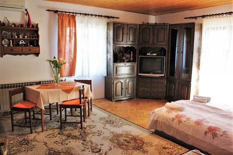 Апартаменты Sandro